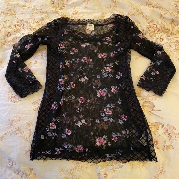 FREE PEOPLE floral lace top XS - Picture 4 of 11